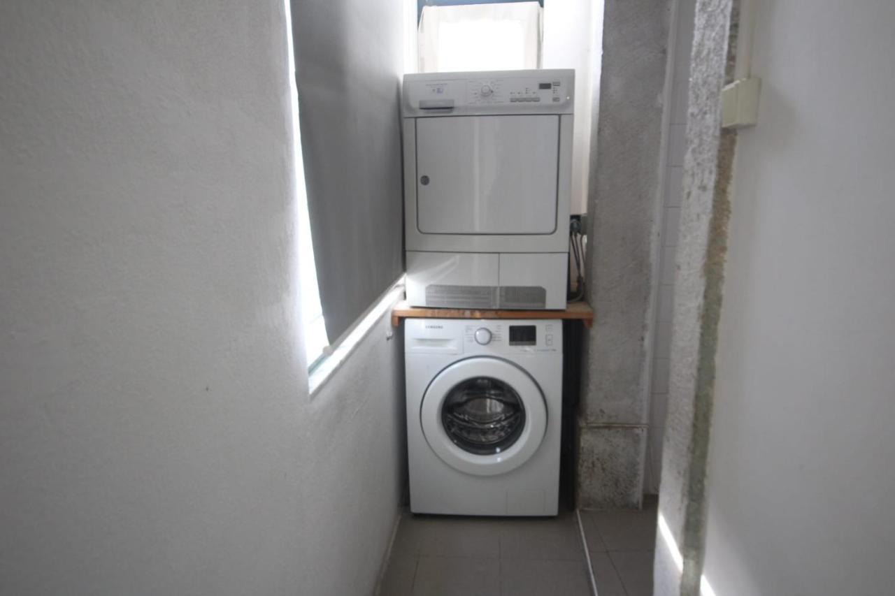 Romantic Chiado 7 -Private Small Single Room With No Outside Window Lisboa 外观 照片